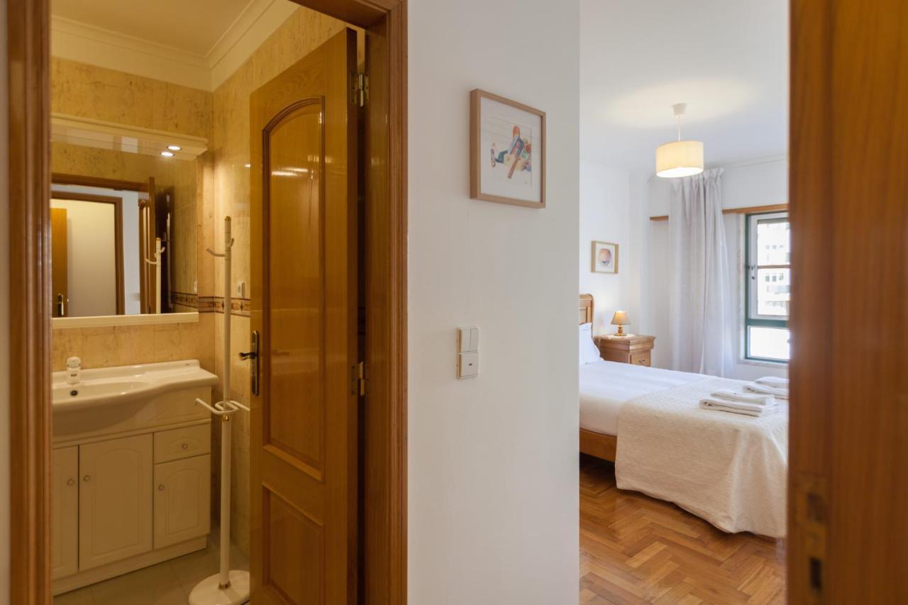 Flh Parede Family Flat With Balcony Экстерьер фото