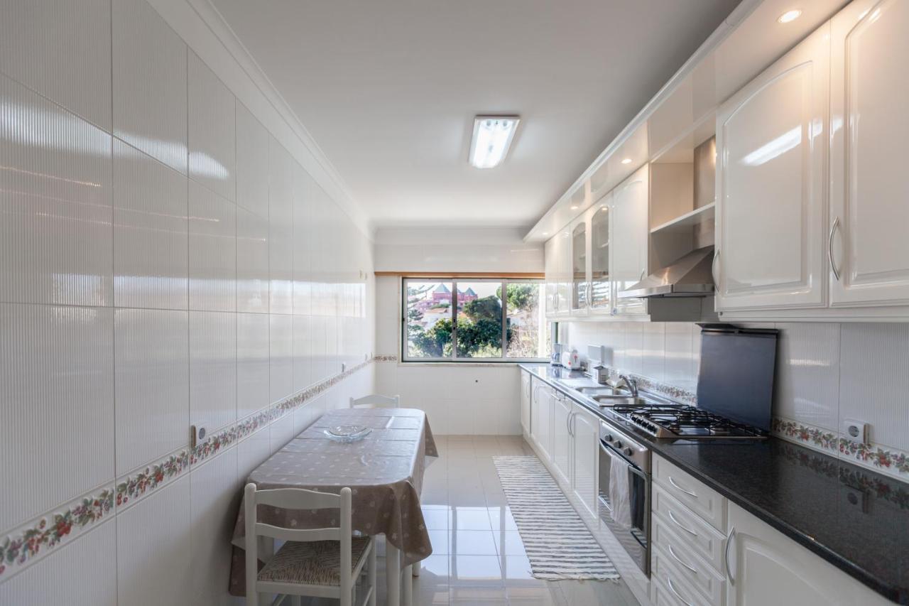 Flh Parede Family Flat With Balcony Экстерьер фото